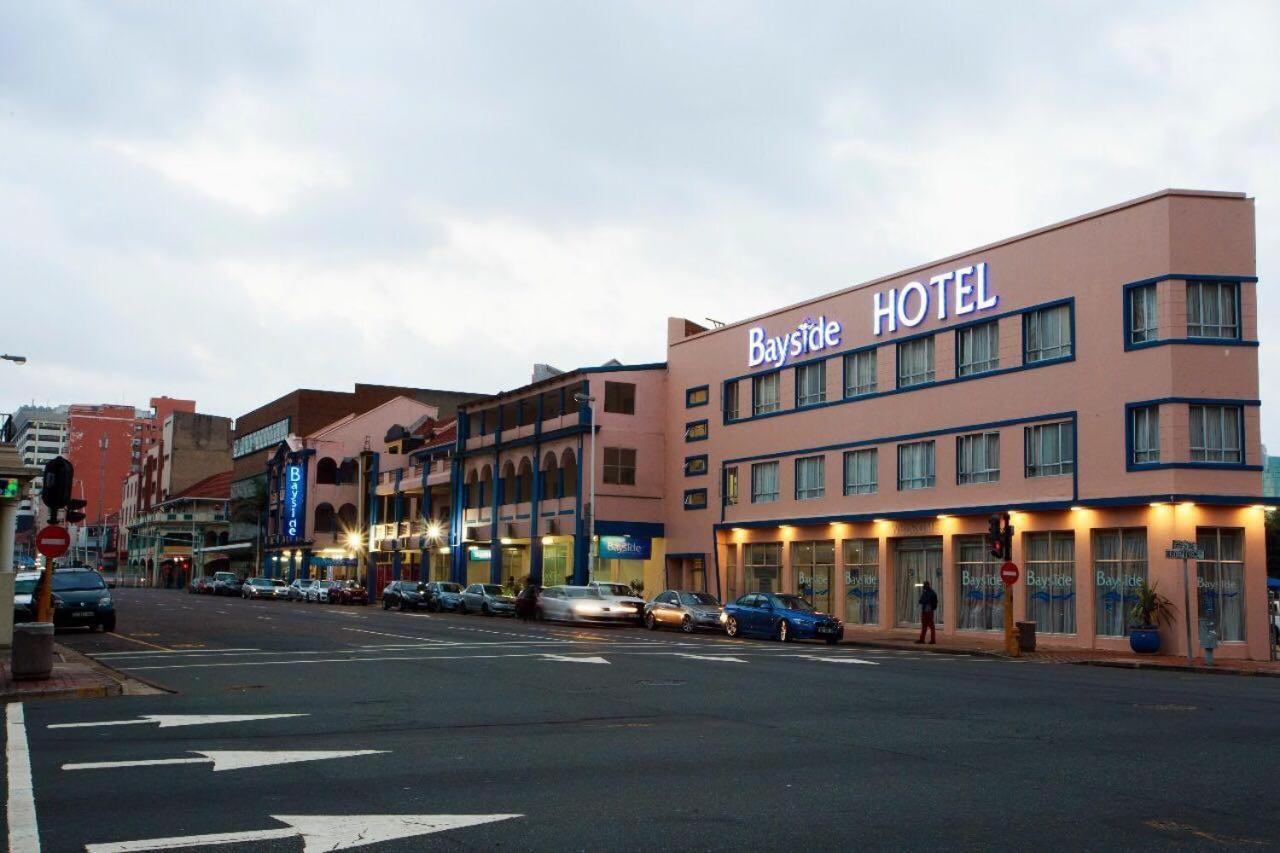 Bayside Hotel & Self Catering 110 West Street Durban Esterno foto